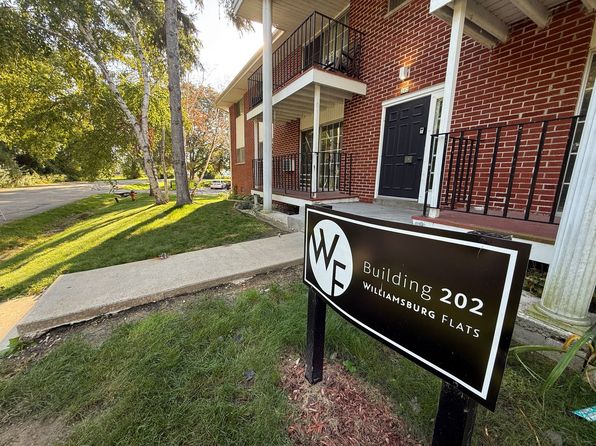 202 Williamsburg Dr APT 2