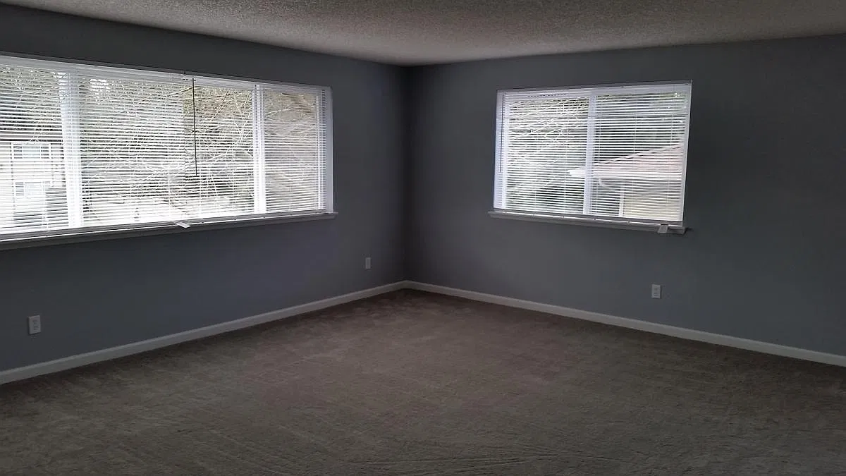 2 bed, 950 sqft, $1,750 — Photo 1