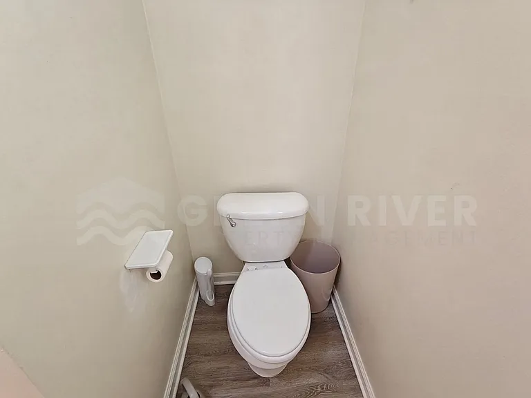 3107 Zeyno Dr — Photo 37
