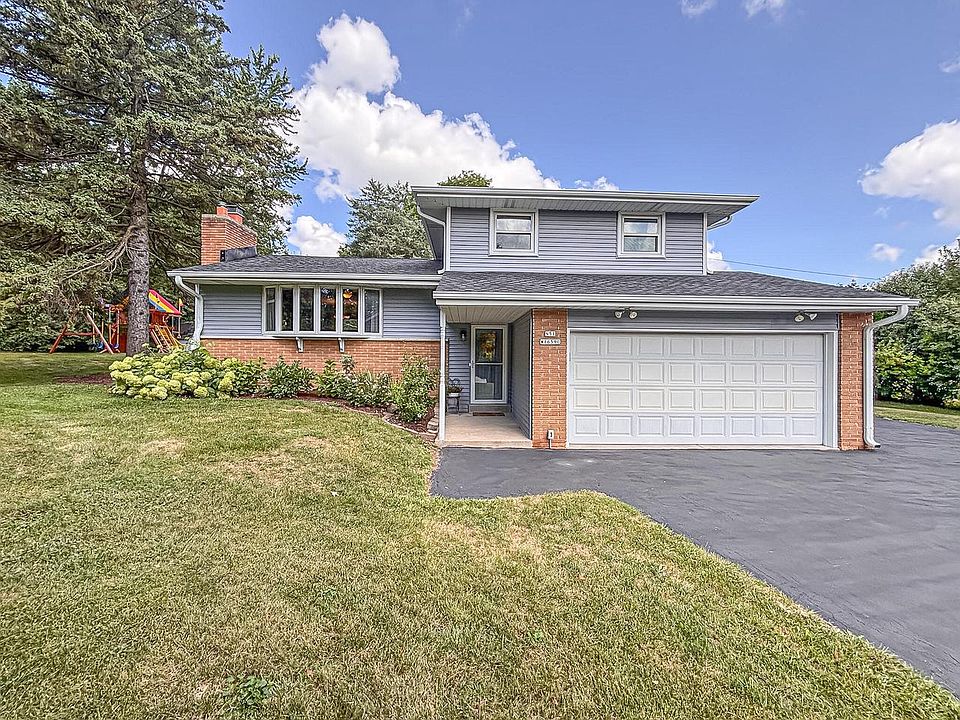 1st image of N51W16590 Fair Oak COURT