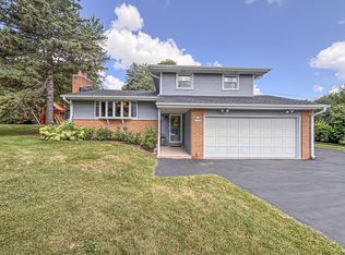 N51W16590 Fair Oak COURT, Menomonee Falls, WI 53051