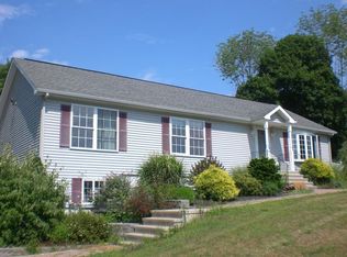 180 Corbin Rd, Dudley, MA 01571