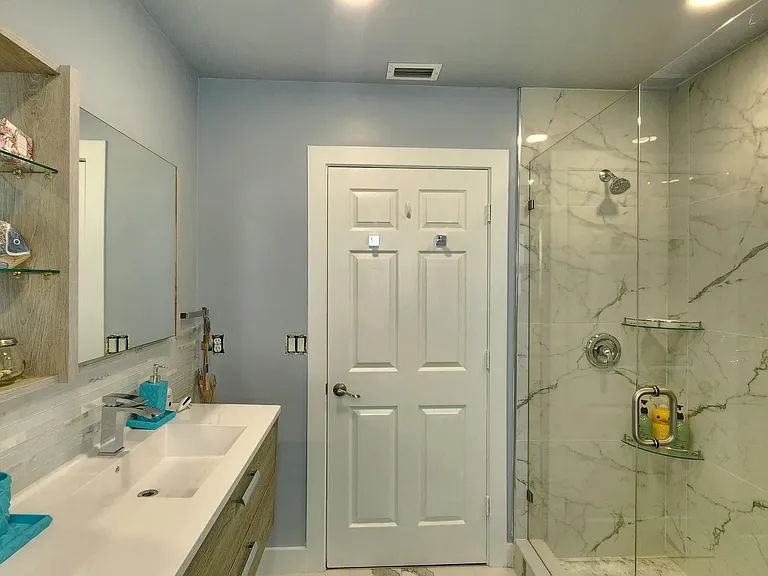 1851 Corsica Dr — Photo 49
