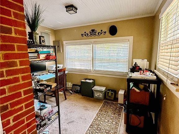 4th image of 9957 Wagstaff Cir