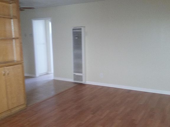 4th image of 4665 Cherokee Ave APT 2