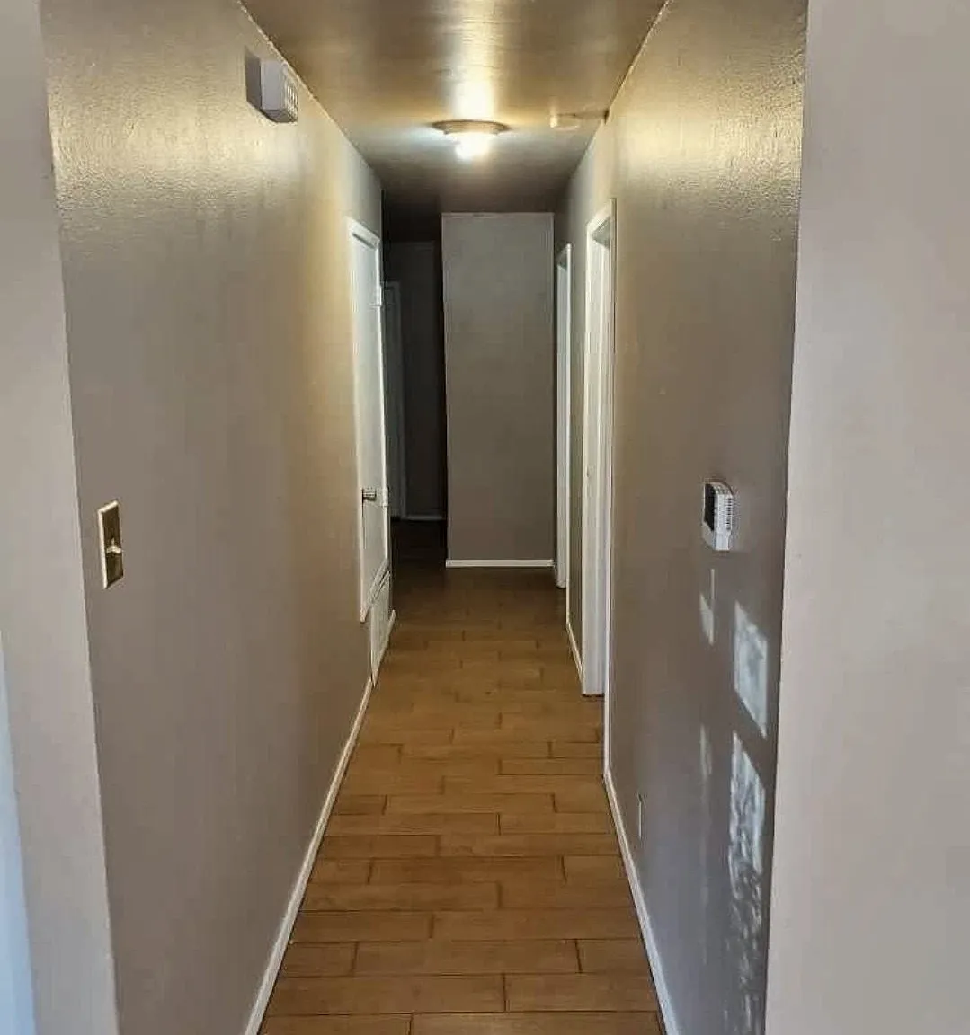 2 bed, 958 sqft, $1,100 — Photo 4