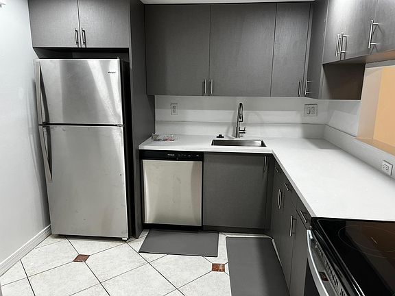 5th image of 10525 SW 112th Ave APT 216