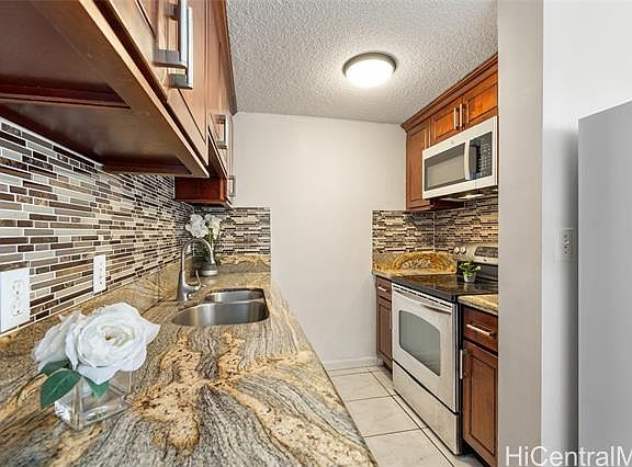 4th image of 801 Ala Nioi Pl #Penthouse 4