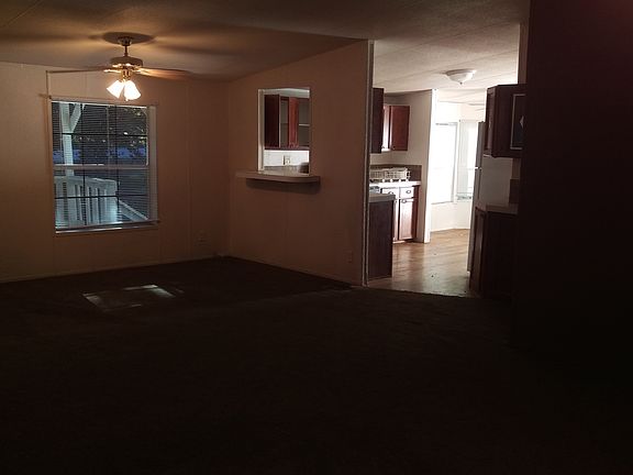 5th image of 1037 Geneva Grove Ct
