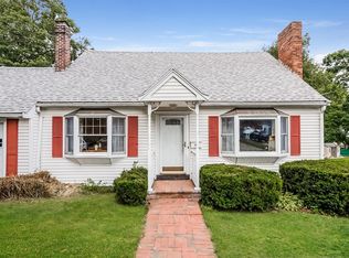 18 Collins Ave, Randolph, MA 02368