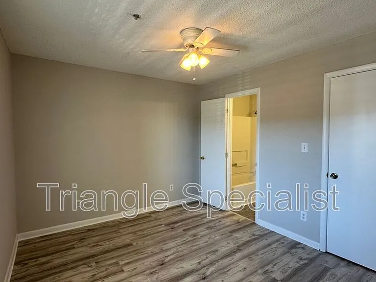 1251 University Ct #203 — Photo 6