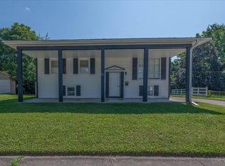 390 Sandy Ln, Franklin, OH 45005