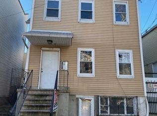 116 Summer Ave, Newark, NJ 07104
