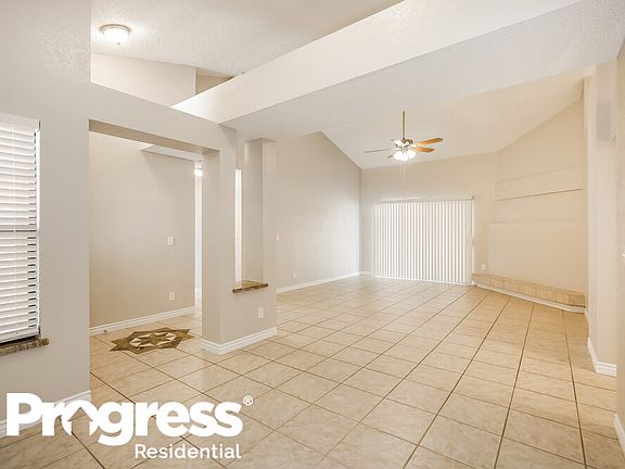 4th image of 4817 Yellow Pine Ln