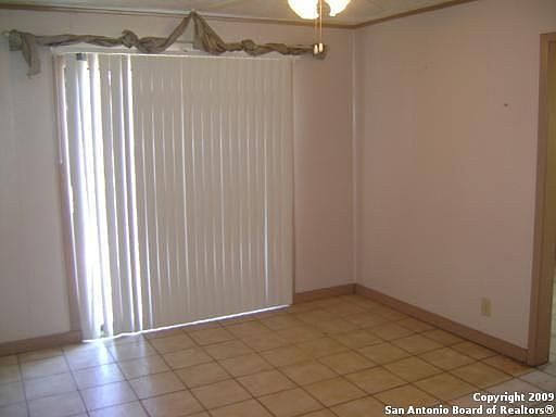 4th image of 734 Koehler Ct