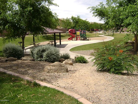 4th image of 8943 W Alda Way