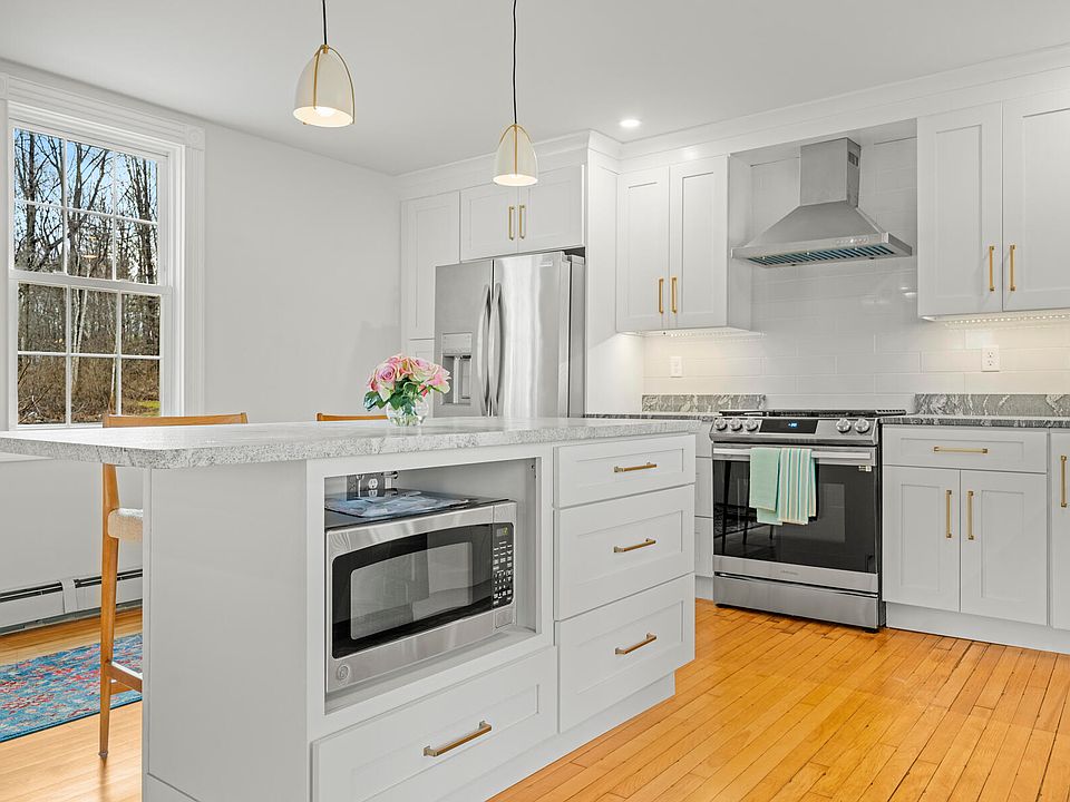 10 Independence Dr Freeport ME Zillow