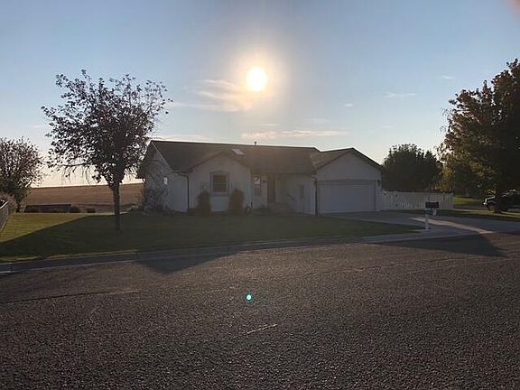 2nd image of 1035 14th Ave