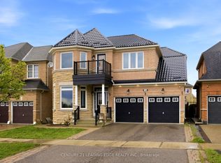 114 Stonechurch Cres, Markham, ON L6B 0J2