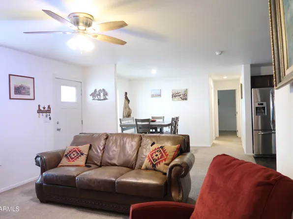41225 N 253rd Avenue, Morristown, AZ 85342
