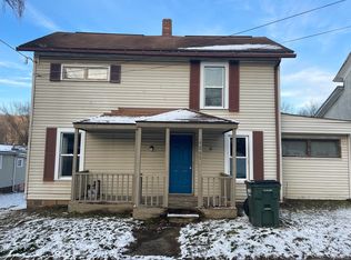4865 E State St, New Philadelphia, OH 44663