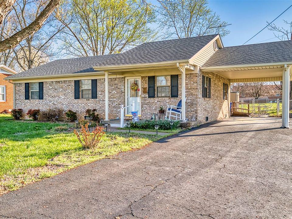 1st image of 120 Circle Dr