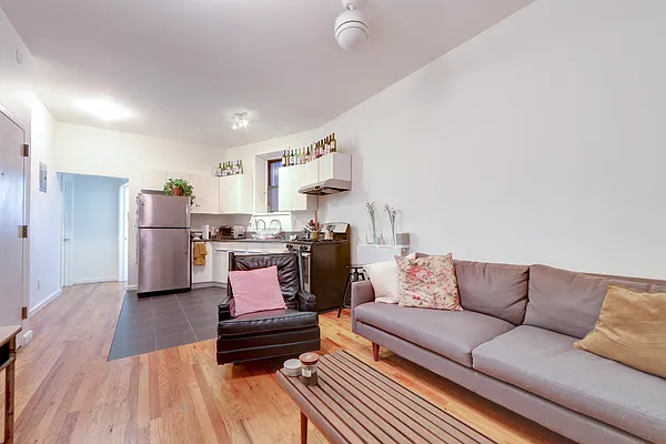 Rented by Compass | media 27