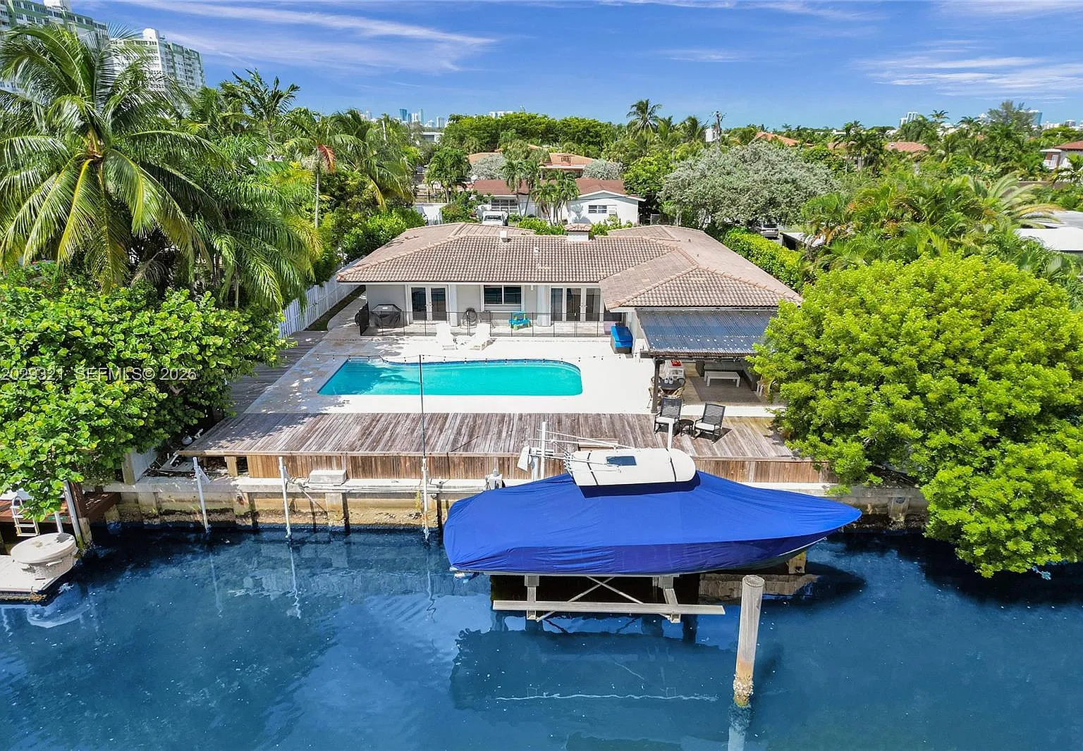 San Souci Estates — Photo 1