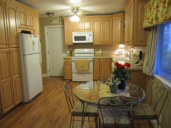 New kitchen