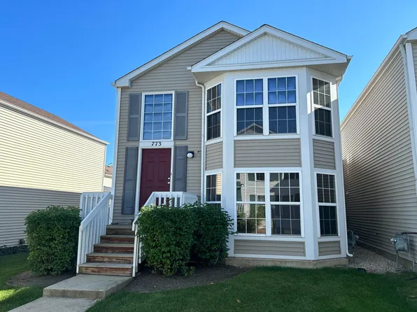 773 Serendipity Dr, Aurora, IL 60504