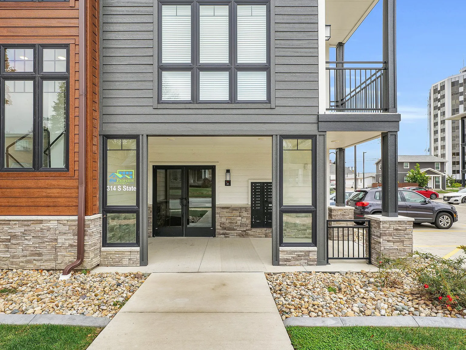 314 S State St — Photo 1
