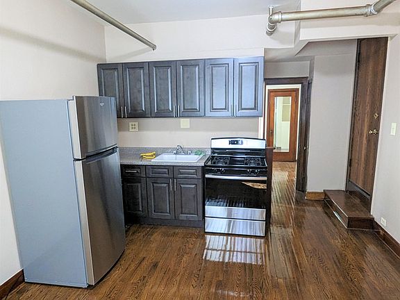 5th image of 1666 W Farwell Ave APT G