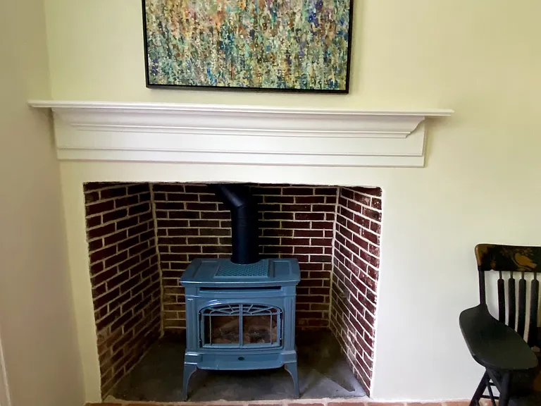 827 Wollaston Rd #4 — Photo 11