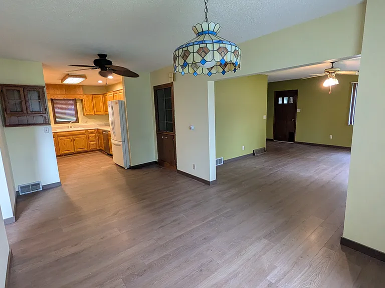 1033 Nash St — Photo 16