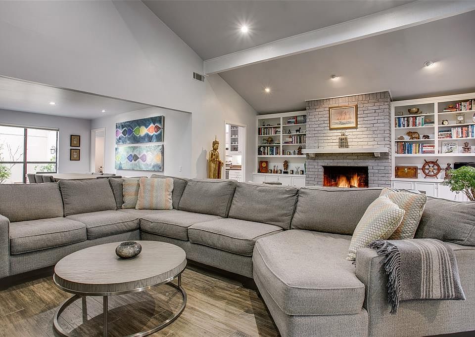 1st image of 2826 Lawtherwood Pl