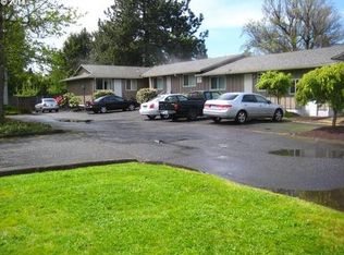 22833 SW Washington St APT 3, Sherwood, OR 97140