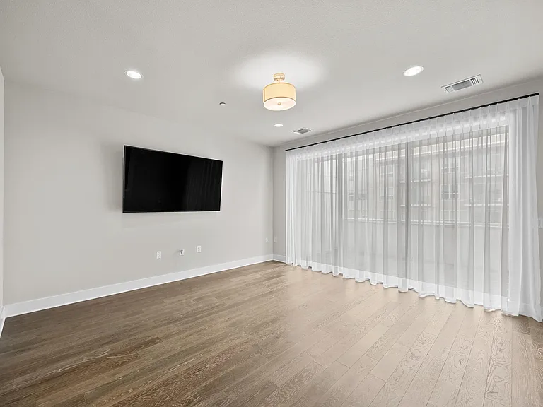 1211 Shore District Rd — Photo 27