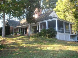 185 Timber Run Ln, Weems, VA 22576