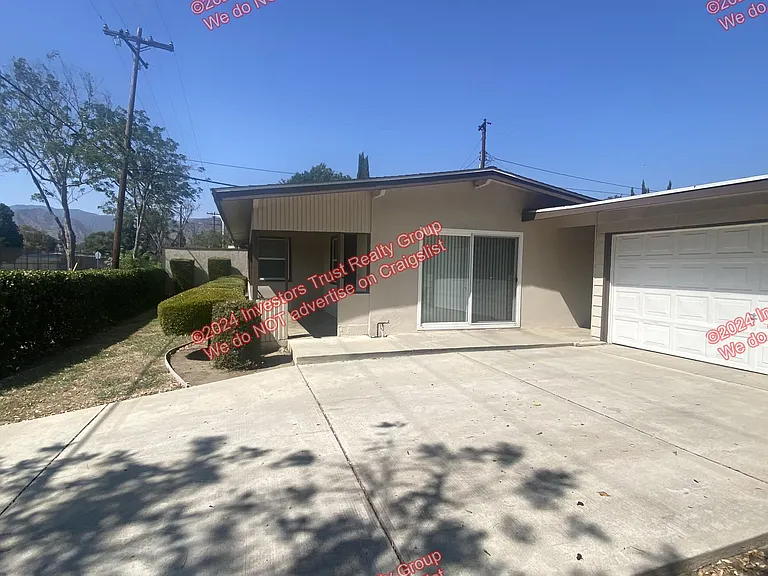 703 E Linfield St — Photo 2