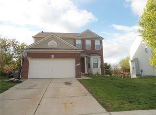 886 Canyon Creek Dr, Holly, MI 48442