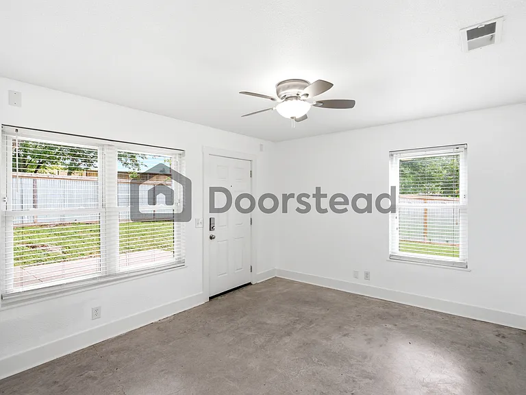 4804 Hillspring Cir #B — Photo 6
