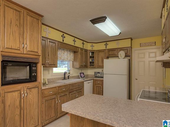 5th image of 5825 Jeffery Dr