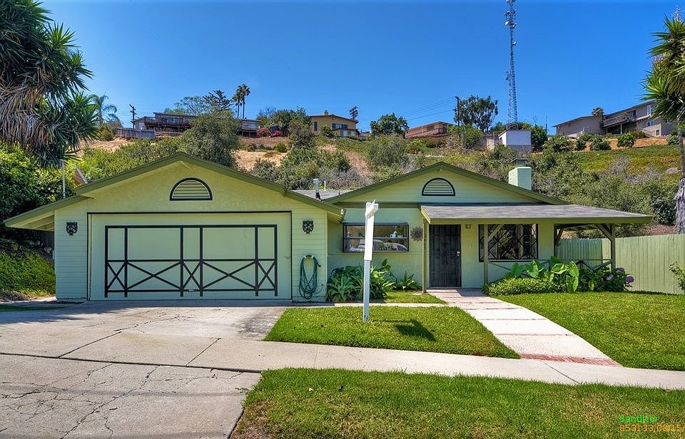1st image of 2465 Sarbonne Dr
