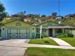 2465 Sarbonne Dr, Oceanside, CA 92054