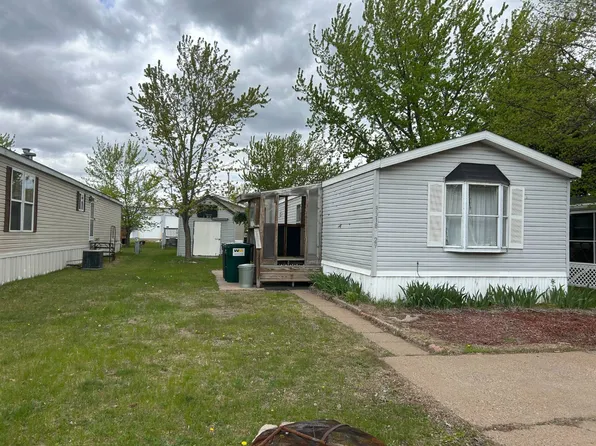 3312 Reno Dr #29, Eau Claire, WI 54703