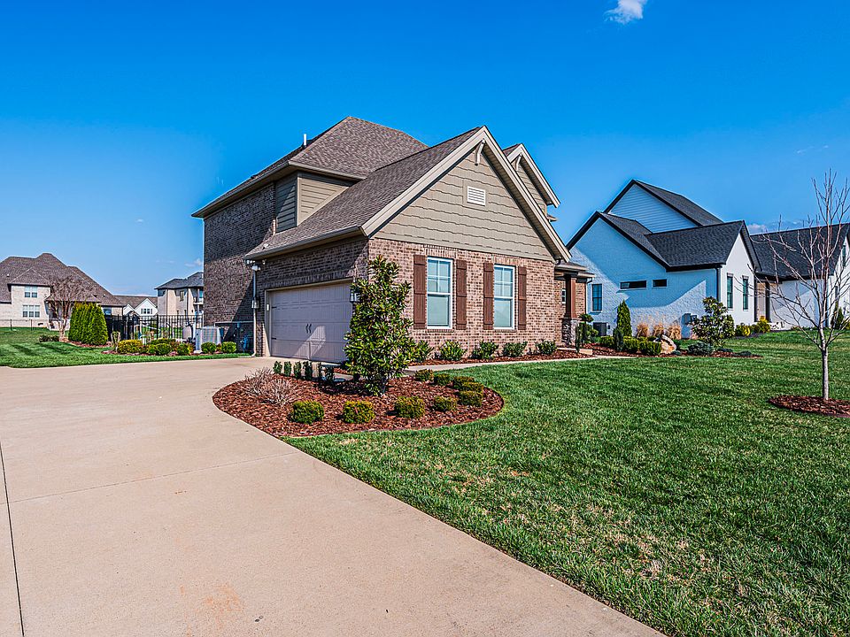 1st image of 714 Elkhorn Peak Dr #1