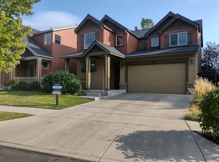 61186 Dayspring Dr, Bend, OR 97702