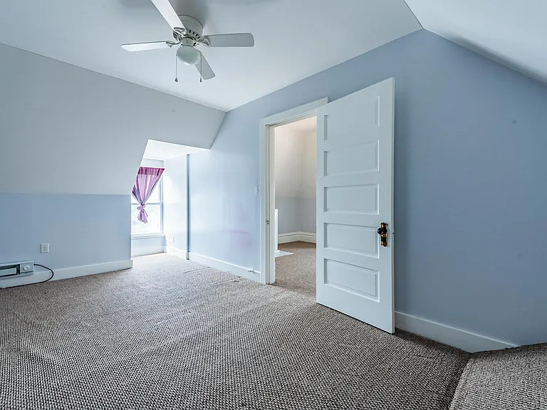 530 Foster St — Photo 19
