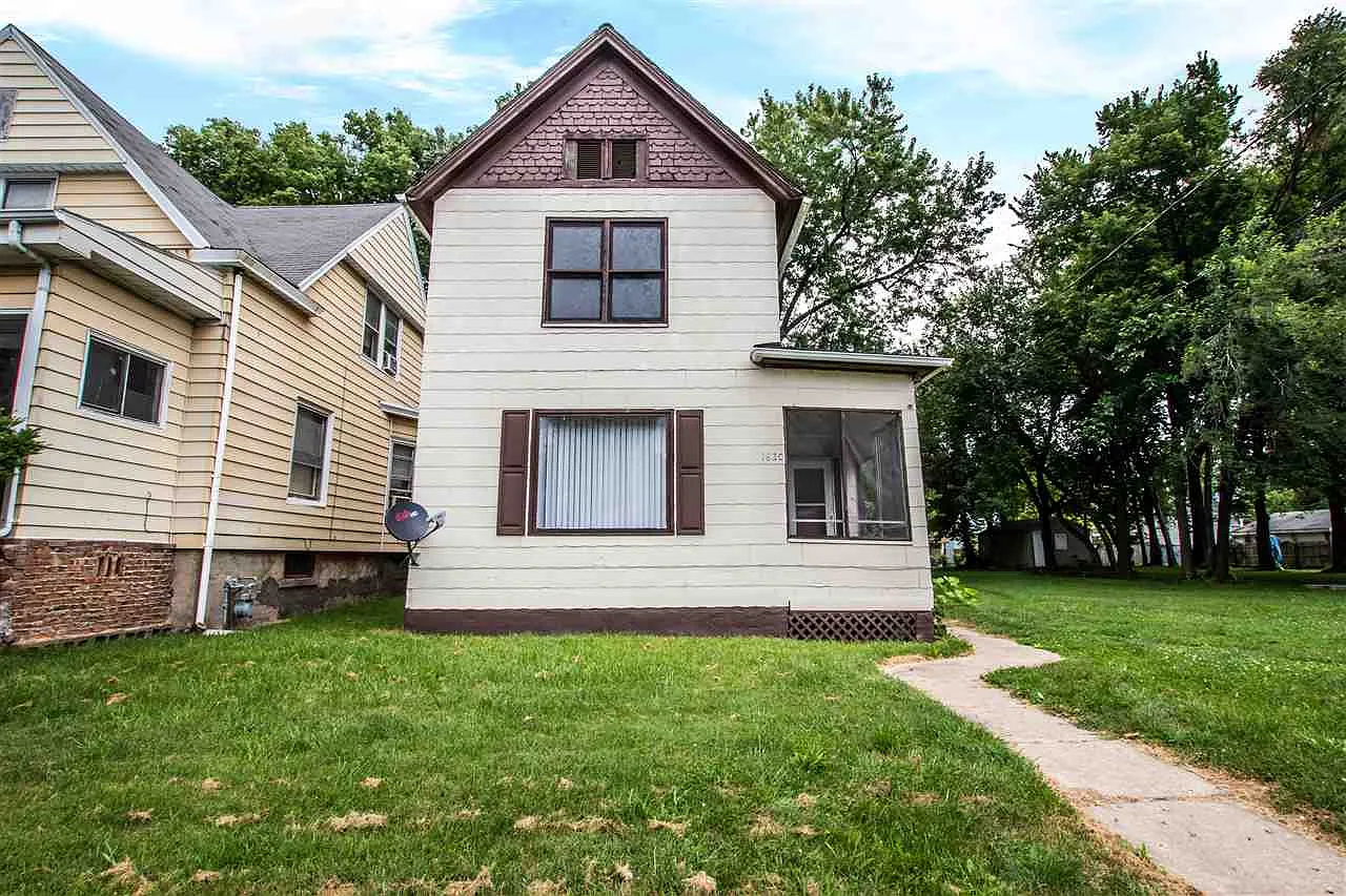 1820 N New York Ave photo 1