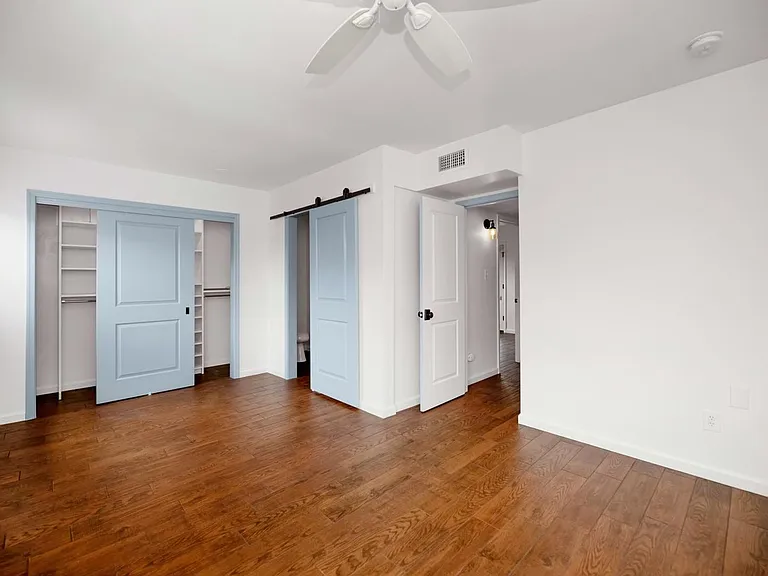 4228 N 44th Pl — Photo 14